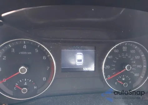 2021 Kia Forte Lxs z USA, uszkodzony, nr VIN 3KPF24AD9ME347076